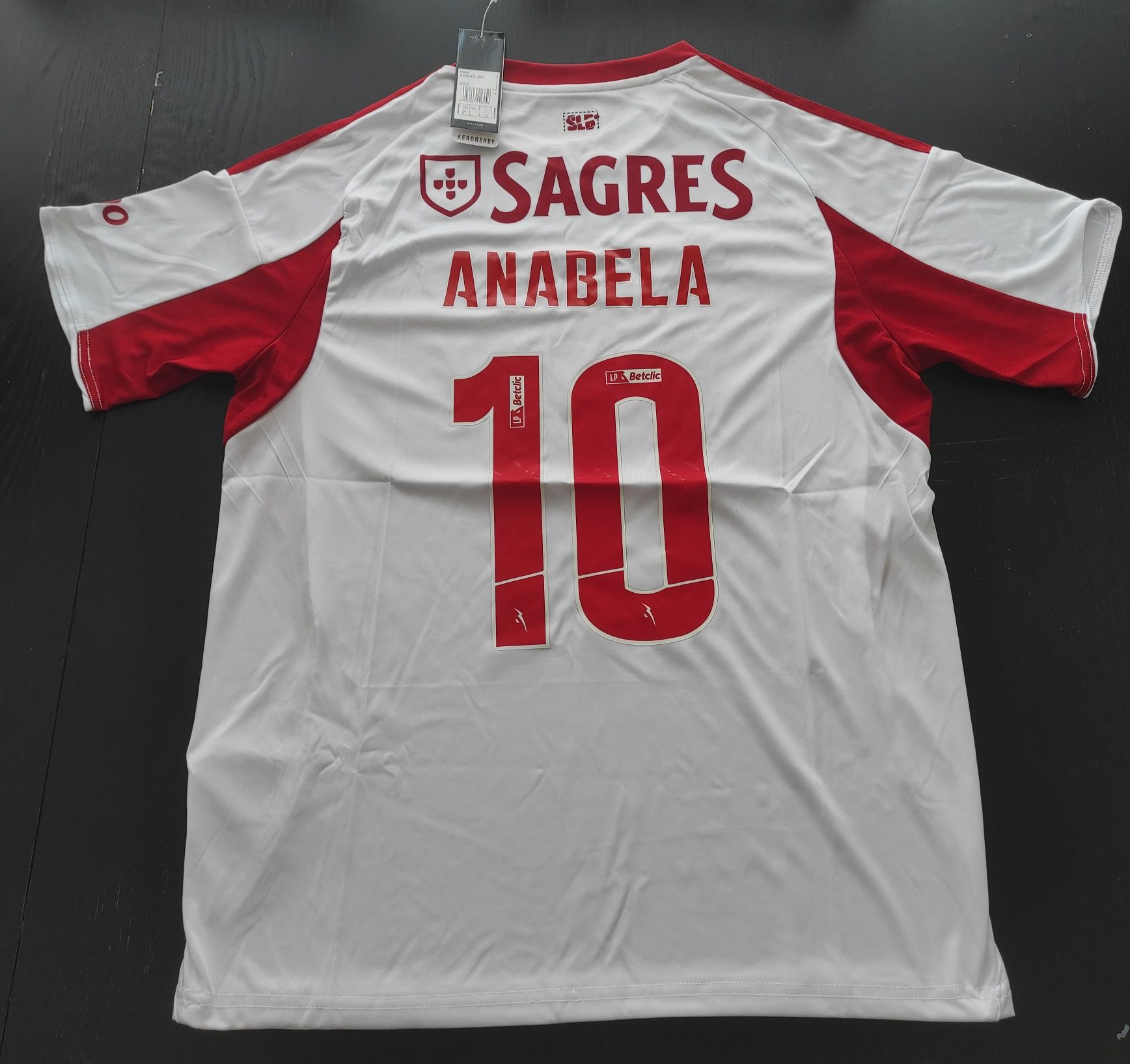 Camisola Alternativa Branca do Benfica, tamanho L, com o Nome: Anabela