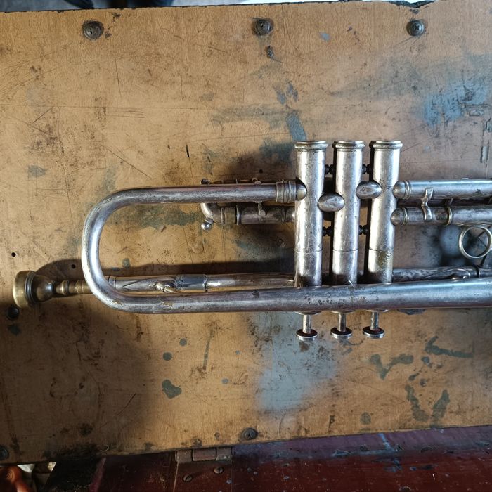 Пррдаю музыкальный инструмент