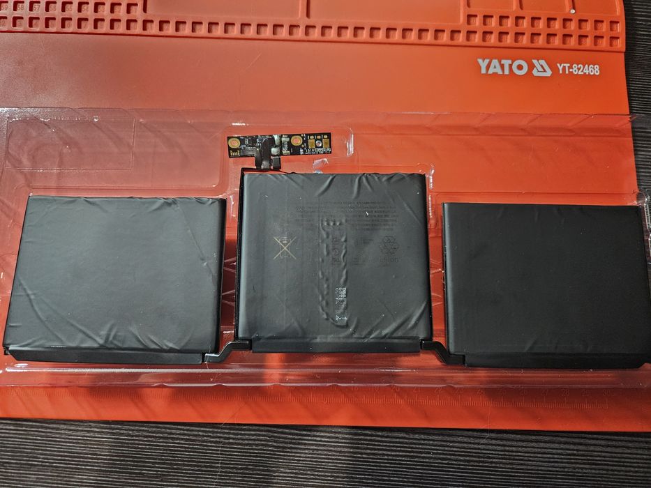 Батарея для macbook a1708