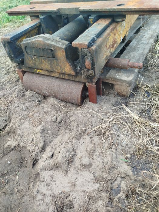 Maszt  ChMX 2T do ciągnika sprzedam