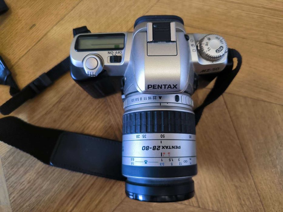 Фотоаппарат Pentax MZ-50  об'єктив Pentax 28-80мм