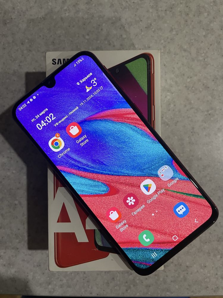 Samsung a40 4/64gb