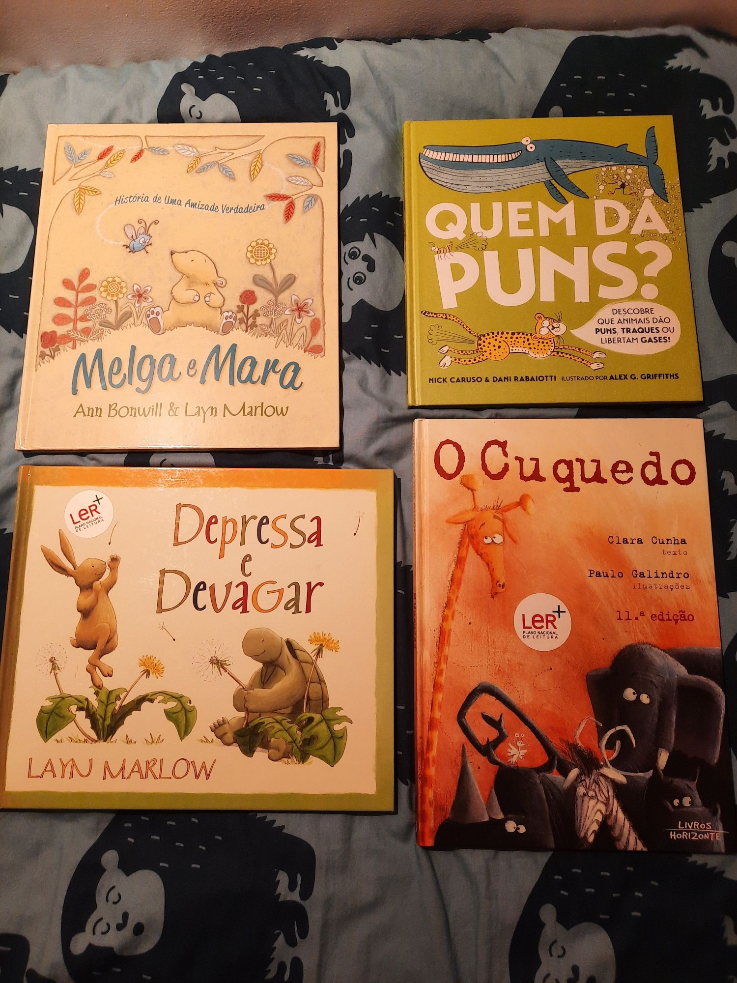 Vários Livros Infantis