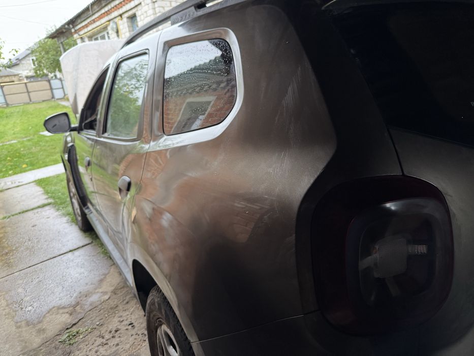 Кузов кузовщина четвертя Renault Duster 1.5 K9K Рено Дастер