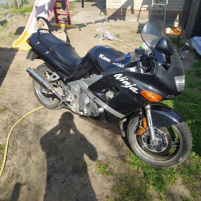 Kawasaki zzr 400