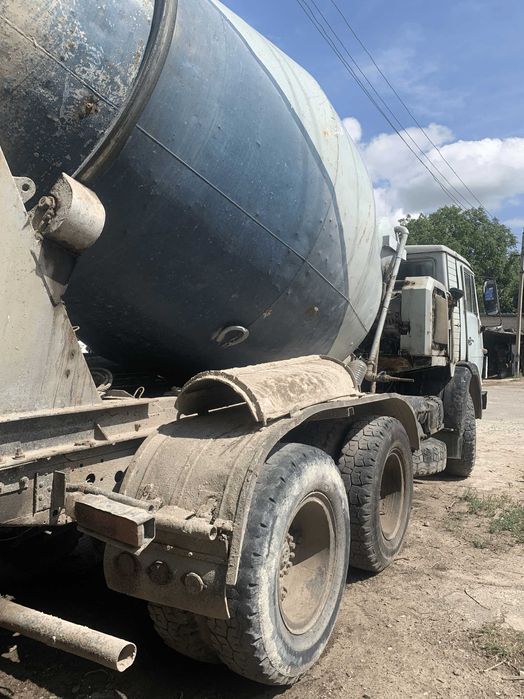 КАМАЗ-5511 тягач-шасі / база під будь-яку надбудову