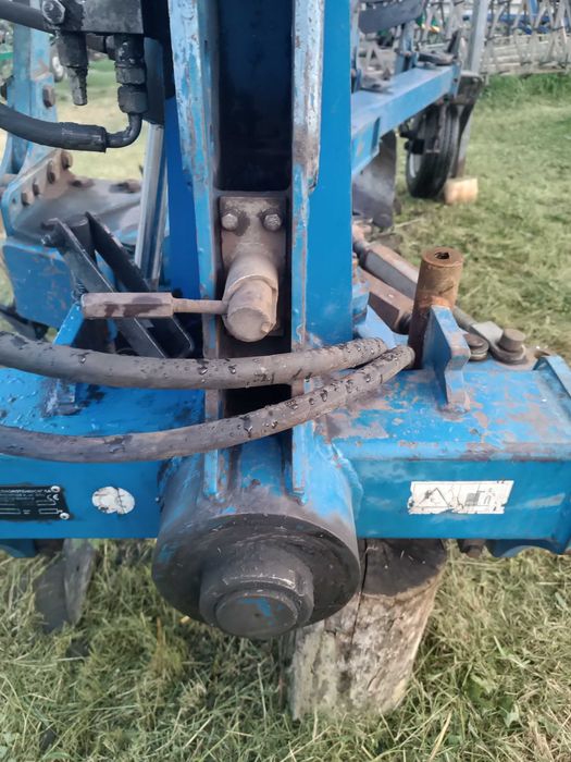 Плуг оборотний 4+1