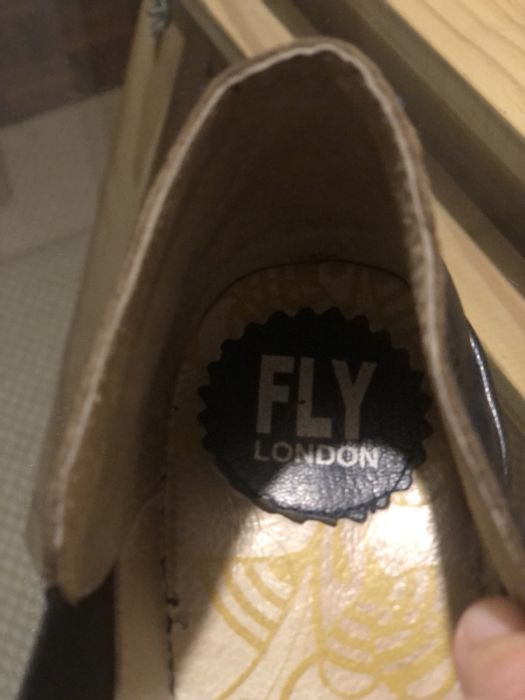 Fly London nr 37
