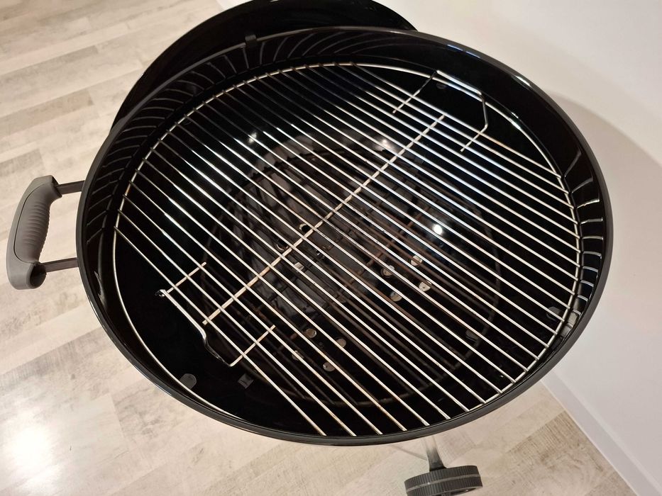 Duży grill węglowy 57cm WEBER Bar-B-Kettle, prawie nowy, gwarancja