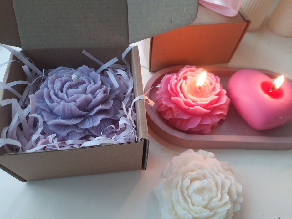 Аромосвіча "Півонія" (Подарунок)  з оливкового воску