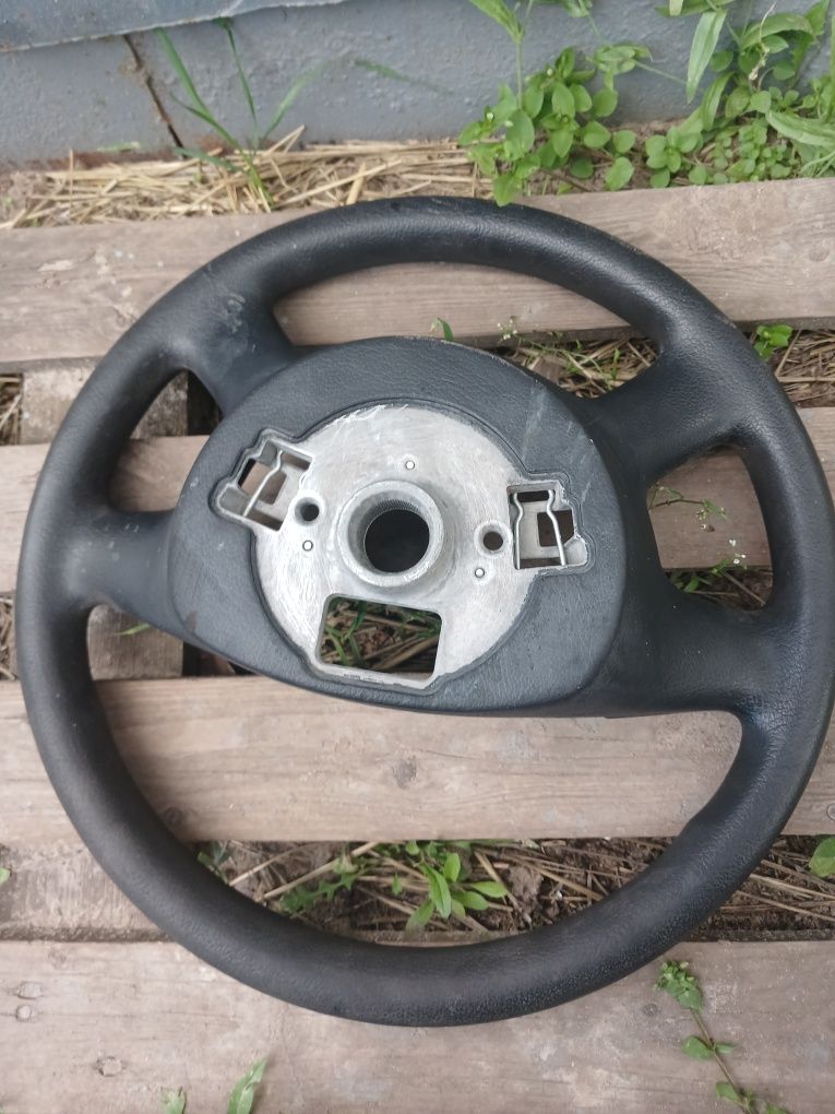 Руль Volsvagen Passat 305227760