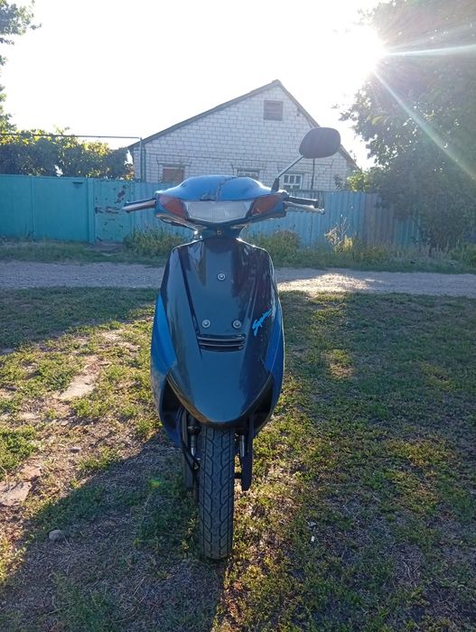 Продам скутер Сузуки сепия 50