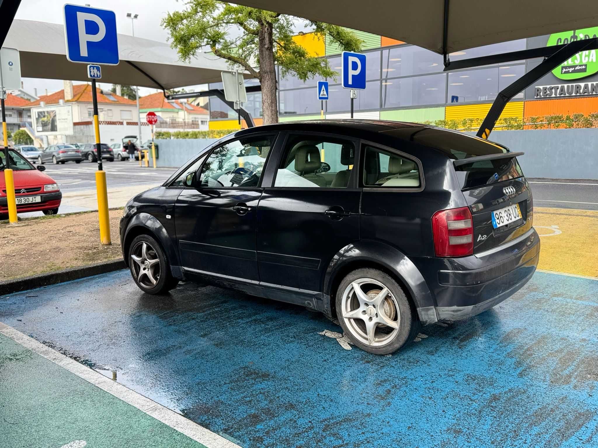 Audi A2 1.4 TDI Carro Excelente