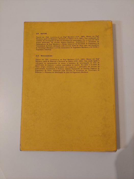 Ensaios Mecânicos e Tecnológicos por A.G. MAGALHÃES e J.P. DAVIM