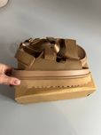 Босоніжки сандалі  угги жіночі літні golden glow ugg