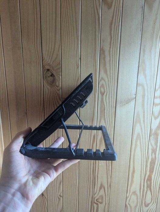 Підставка для ноутбука (USB подставка) для геймерського ноутбука