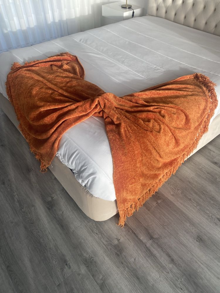 Manta Laranja Nova