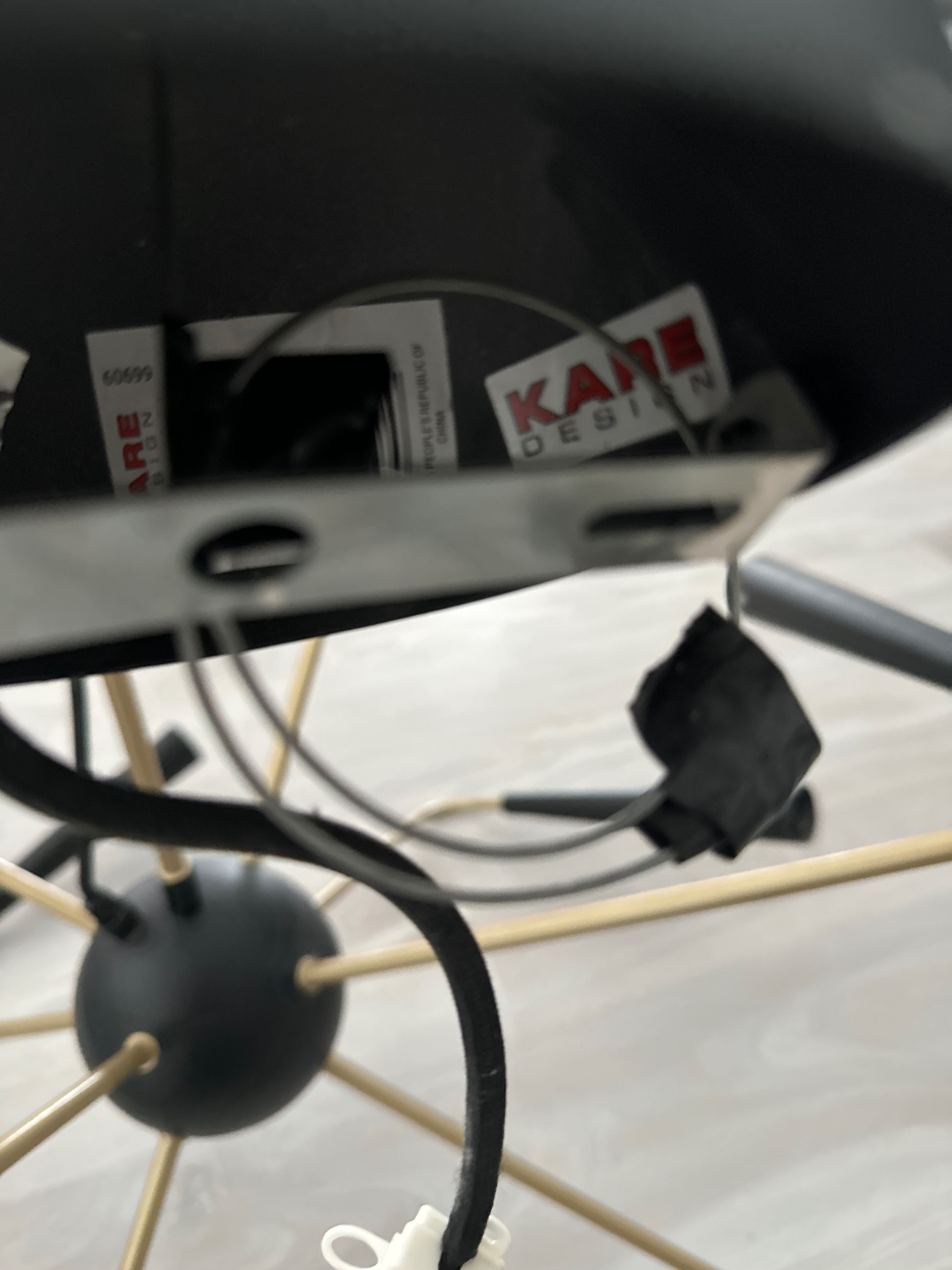 Lampa wiszaca wewnetrzna