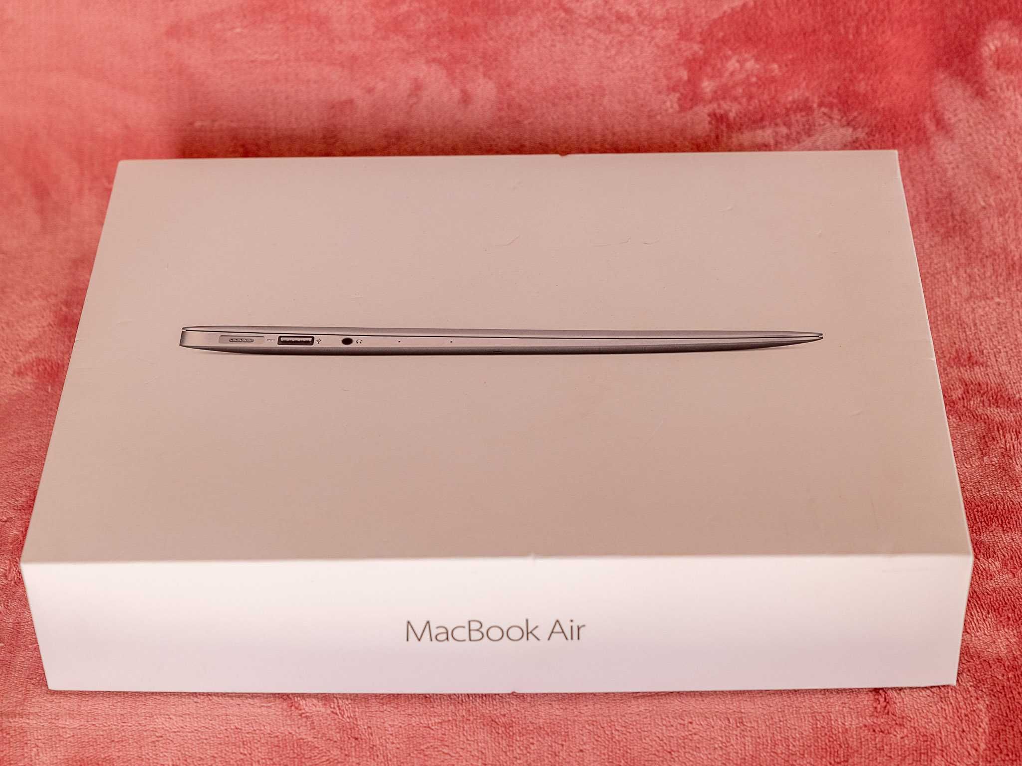 MacBook Air (13 polegadas, 2017) Modelo A1466