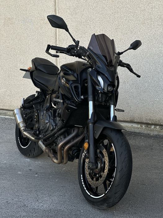 Yamaha MT07 - 2022 c/ Extras!