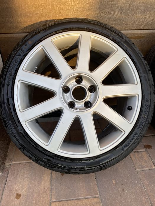 Kola Audi 18 8Jx18 ET43 235/40R18 DOT 0524