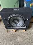 Subwoofer tuba JBL + wzmacniacz i okablowanie