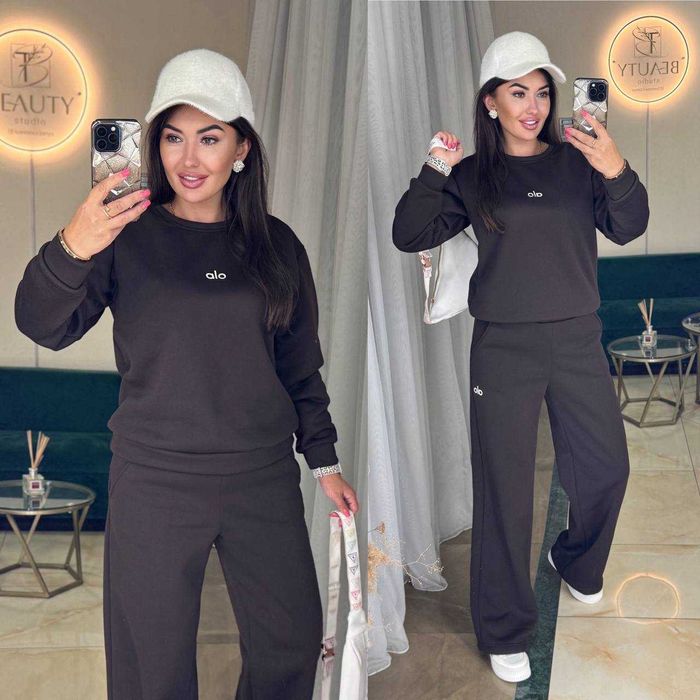 Жіночий костюм теплий на флісі штани прямі і кофта женский модель 1103