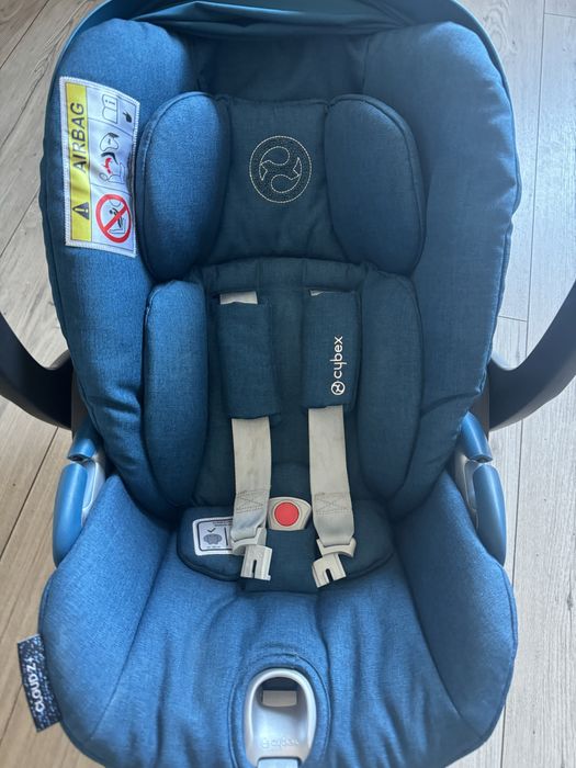 Foteliki Cybex cloud z i size i cybex sirona plus baza