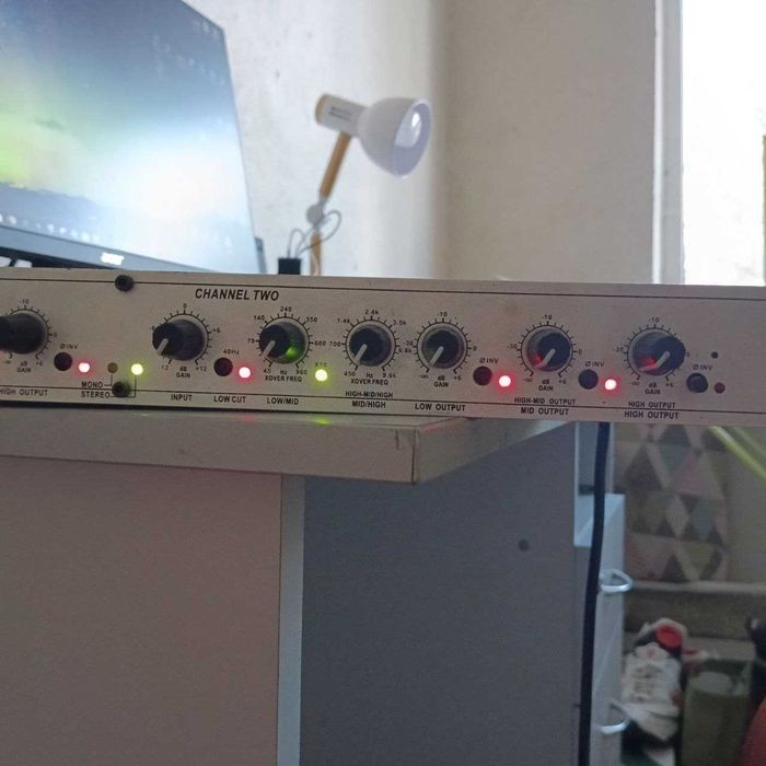 Продається рековий кросовер Big CX-234 (CE-234XL)