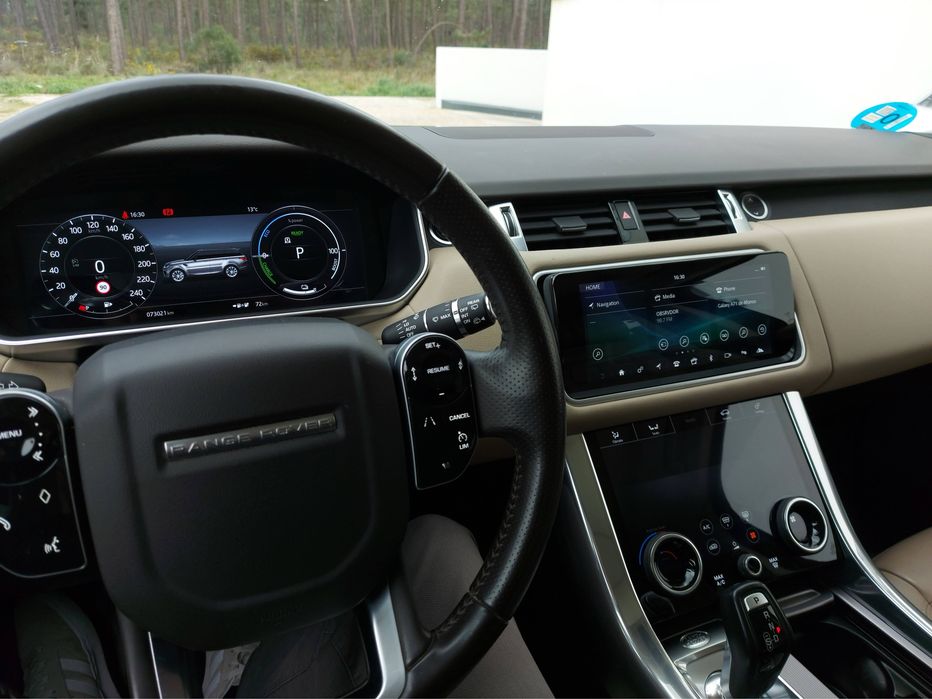 Range Rover Sport HSE P400e