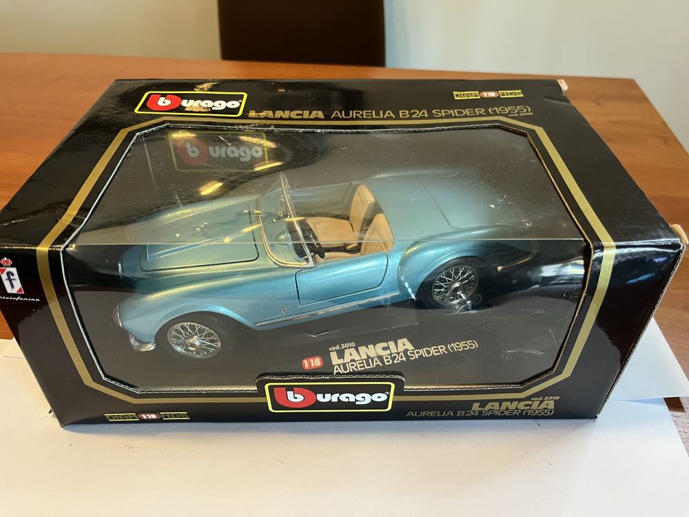 Burago - Lancia Aurelia B24 Spider (1955) 1:18 Azul - Diecast