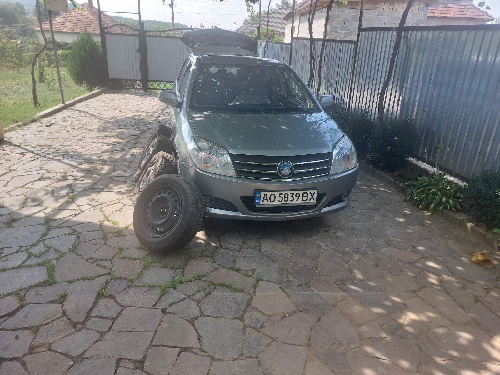 Продам Gelly mk 2011року