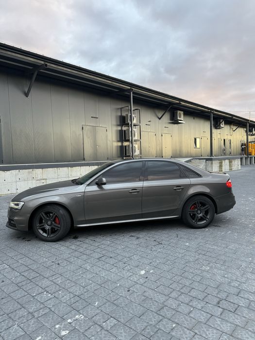 AUDI A4 B8 2013р