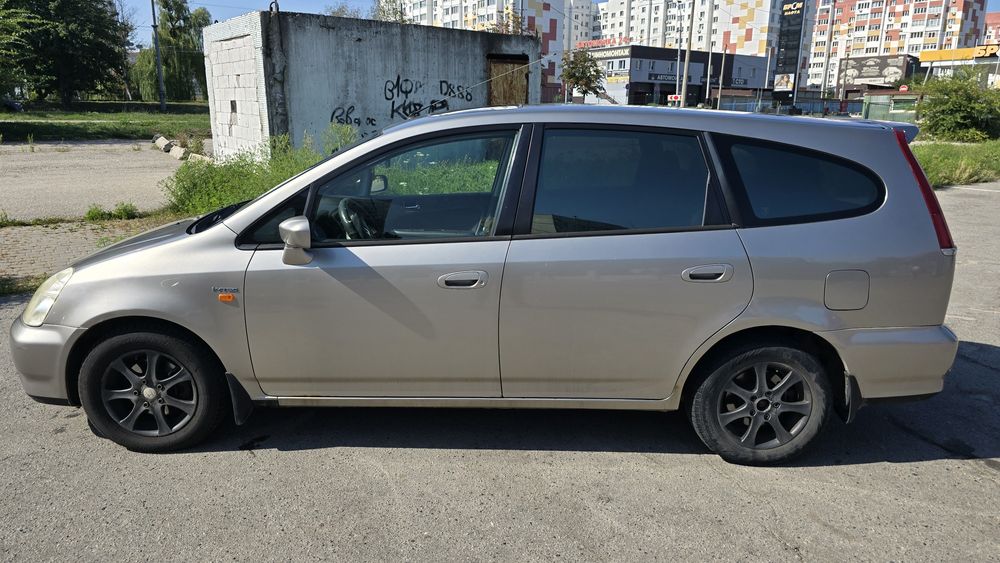 Honda Stream 2002