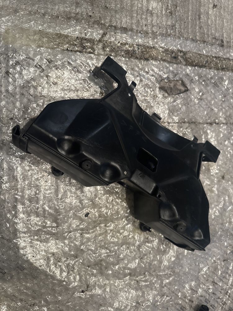 Wypełnienie Osłona Mocowanie Yamaha YZF750R M543