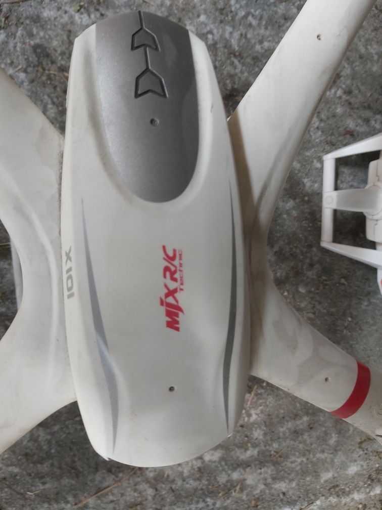 Dron MjX R/C dron..