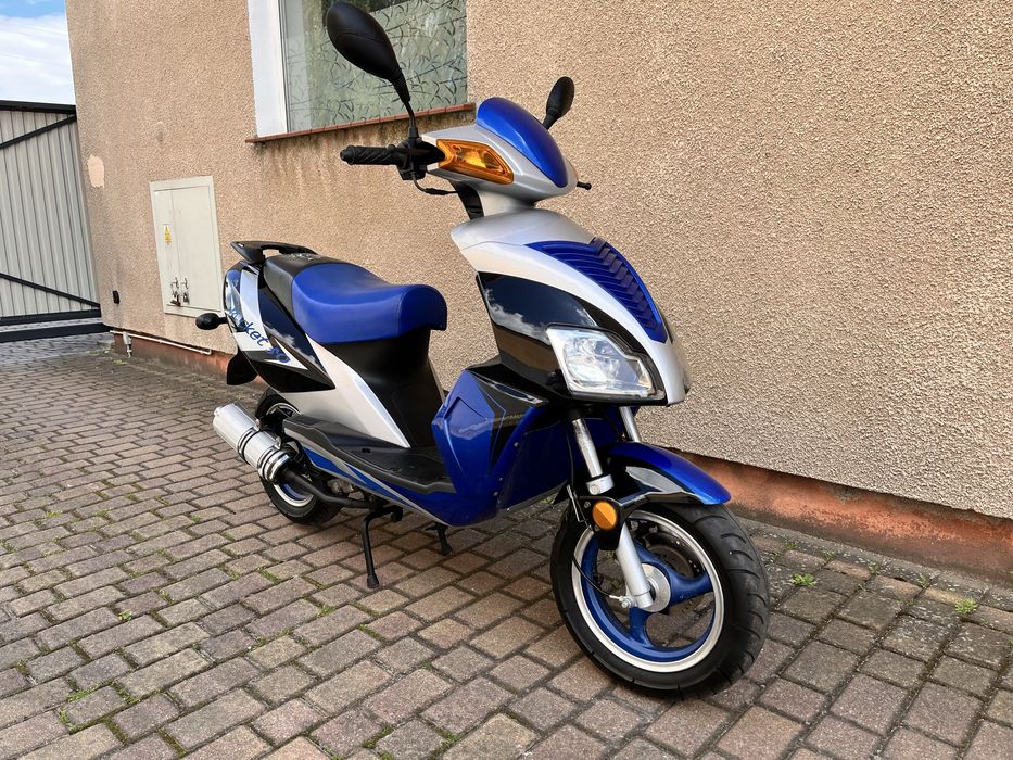 Skuter 50 rocket zadbany niski przebieg okazja !