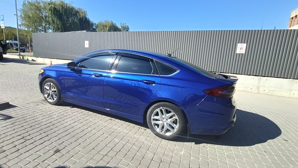 Форд фюжн se 10 міс.2015 р.