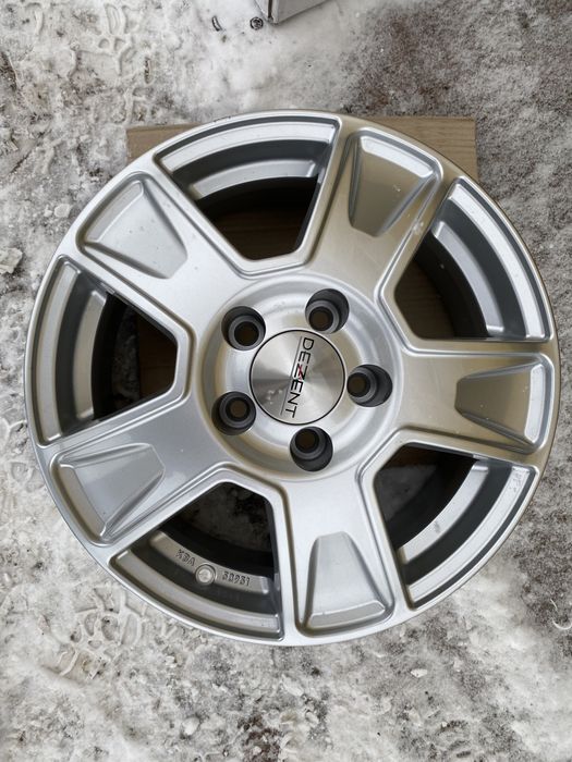 Felga alu 6,5x16 ET50 5x114,3  DEZENT nowa powystawowa