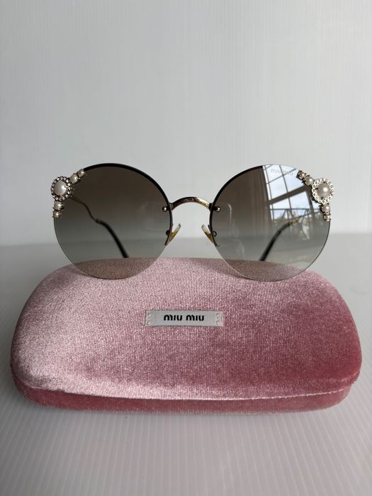 Óculos de Sol Miu Miu