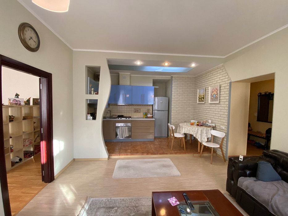 Продам 3-кквартиру Центр