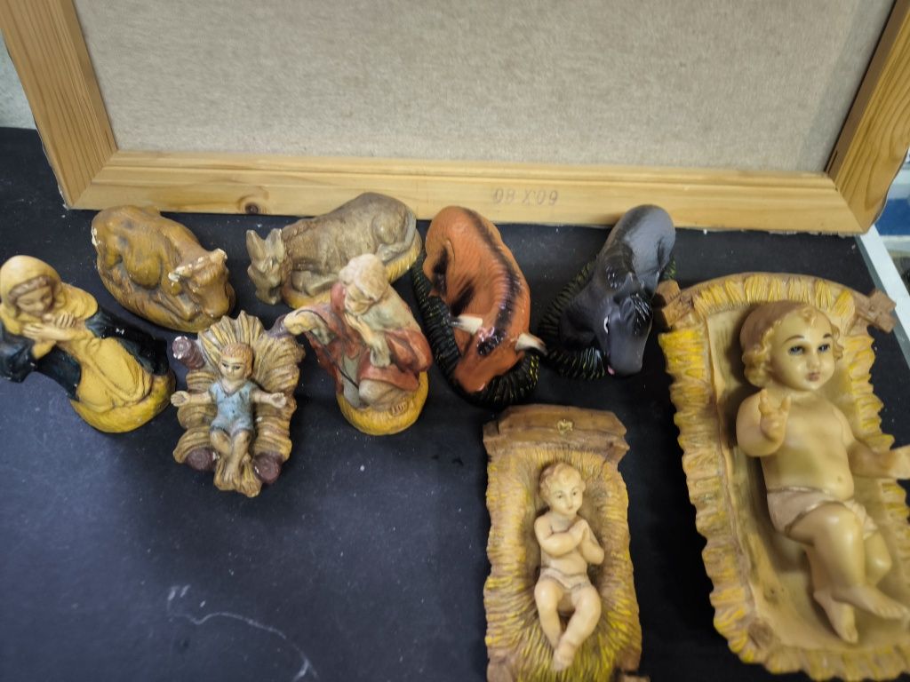 Figuras de presépio diversas 9ud