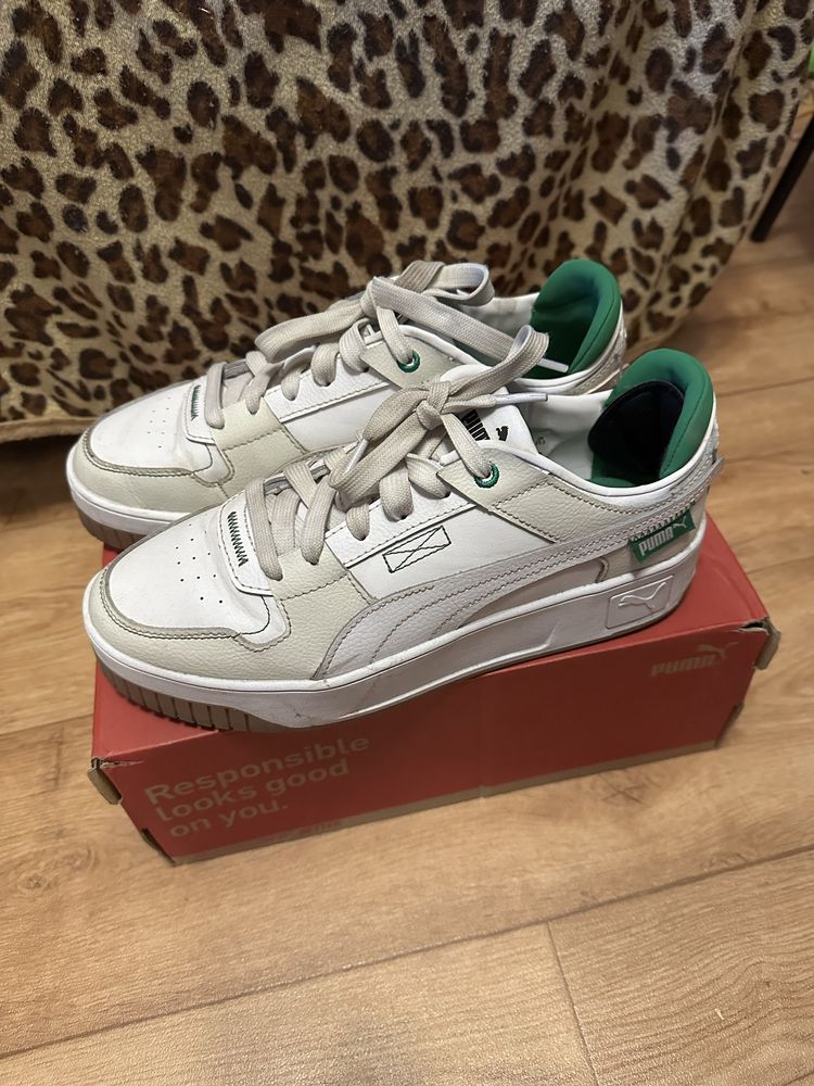 Кросівки Puma CARINA STREET оригінал 25,5 см