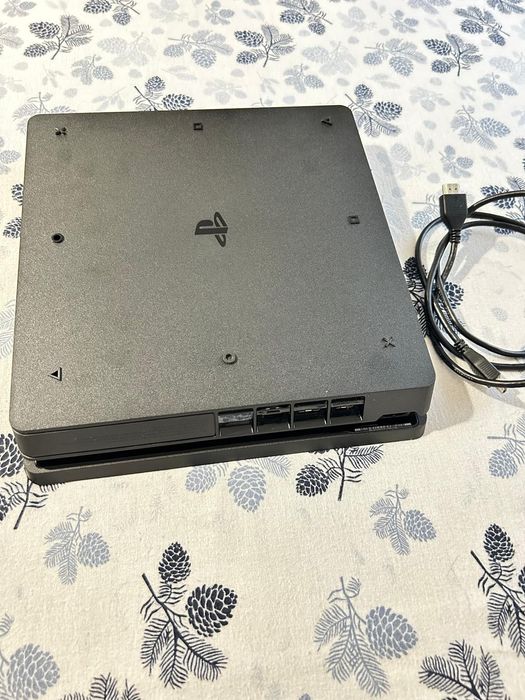 Ps4 Slim, preta (500g)