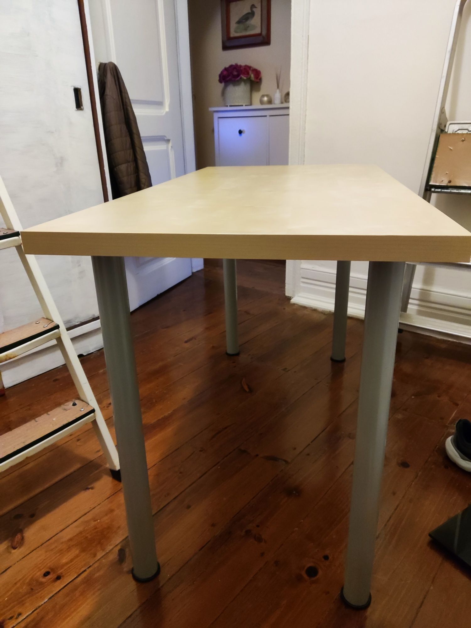 Mesa/secretária IKEA