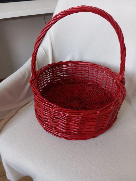 Kosz wiklinowy duży czerwony