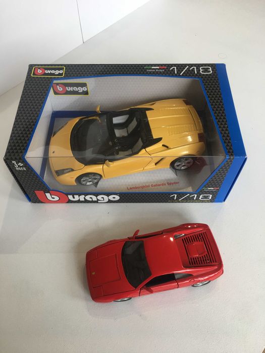 Miniaturas de Lamborghini e Ferrari