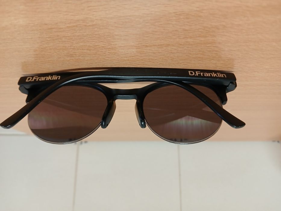 Óculos  sol D. Franklin usados em Gondomar