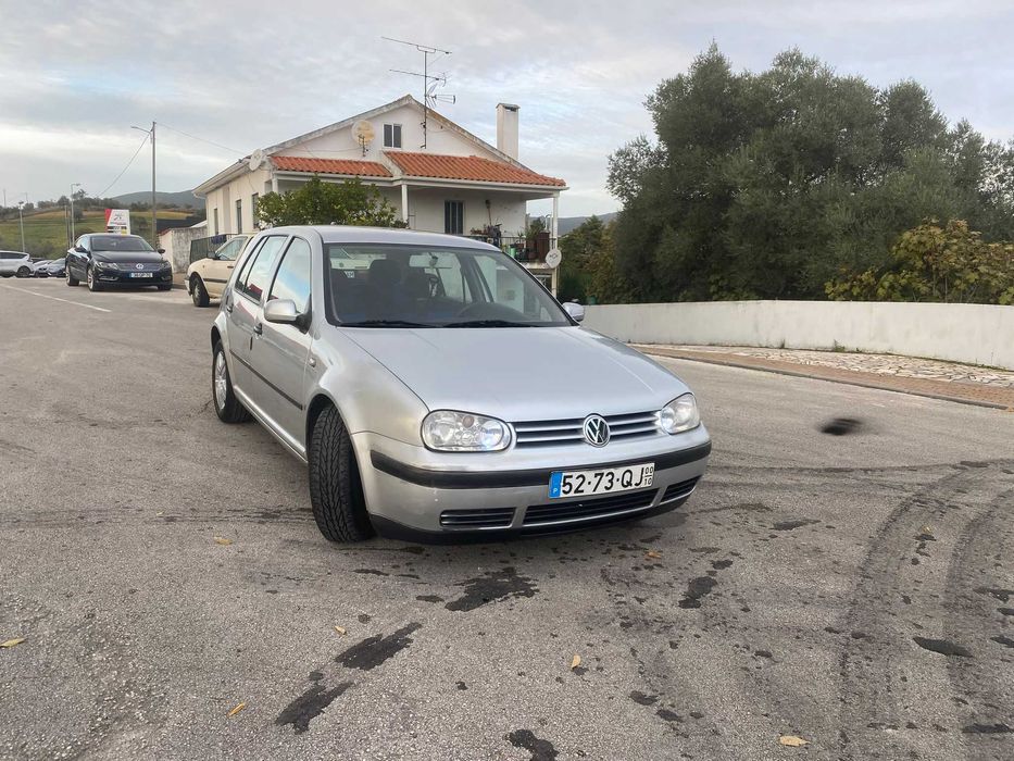 Golf MK4 ano 2000 motor 1.4 gasolina carro em perfeito estado
