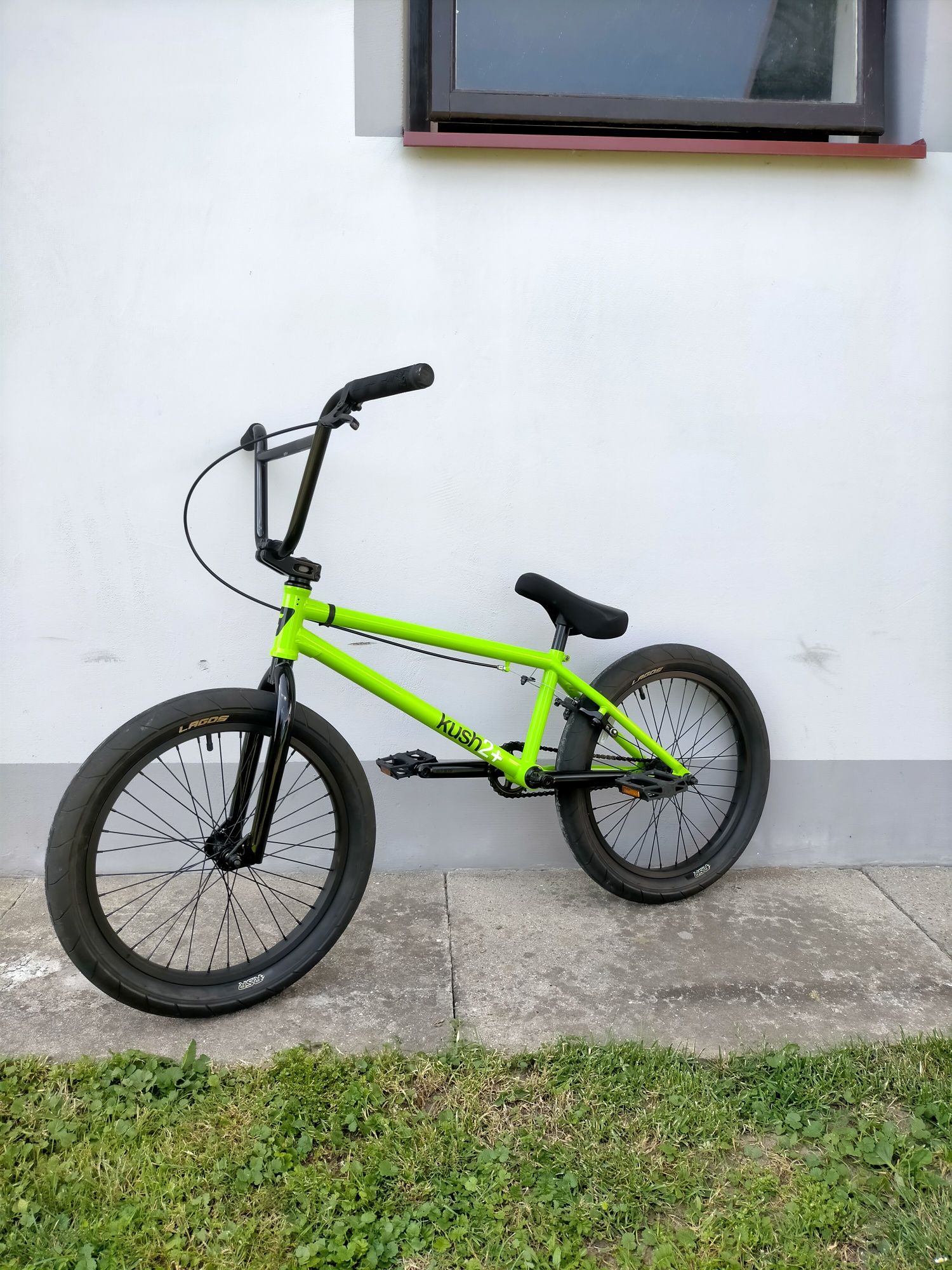 Sprzedam BMX marki KUSH